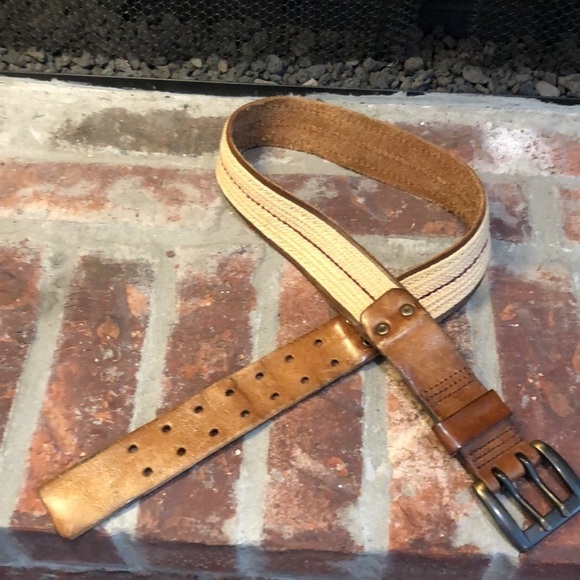 Leather and jute 2” wide belt. Buckle is 2.5”x2” with double prongs. Length 40”. - Picture 2 of 11